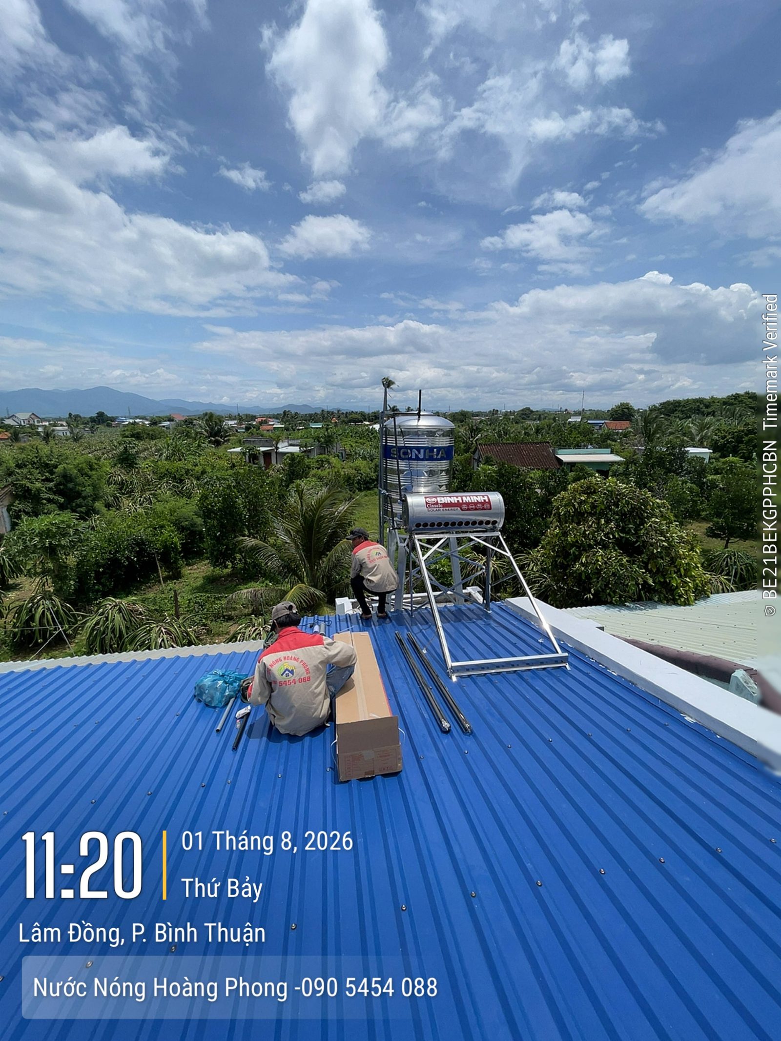 Kiểm tra bồn phụ, phao nước máy nước nóng năng lượng mặt trời